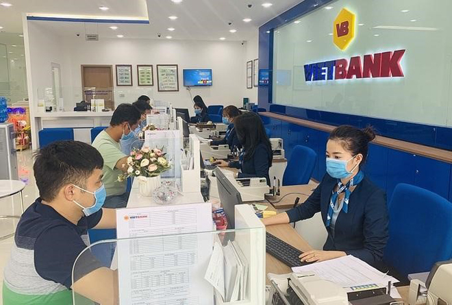 Khách hàng được ưu đãi lãi suất chỉ từ 7%/năm tại Vietbank - 2