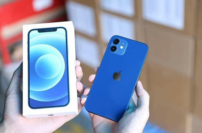 Những smartphone đang &#34;cháy kệ&#34; tuần này - 4