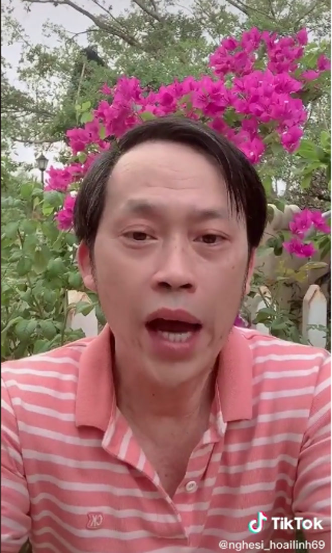 Nghệ sĩ Hoài Linh hát chế lời gửi tặng khán giả trong ngày nghỉ lễ