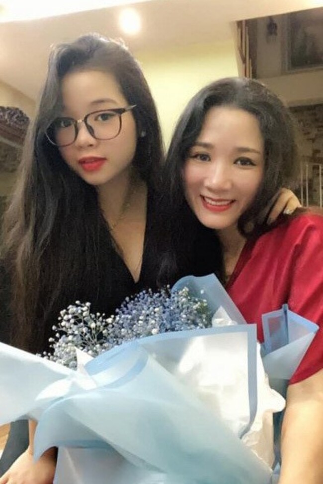 Con gái&nbsp;nhỏ Thái Phương&nbsp;định hướng theo nghệ thuật từ nhỏ, theo học đàn bầu và chuyên ngành hai là đàn tranh&nbsp;tại Học viện Âm nhạc Quốc gia Việt Nam. Lúc 6 tuổi, Thái Phương đã được học ca trù và năm 2016 trở thành ca nương trẻ nhất giành giải nhất
