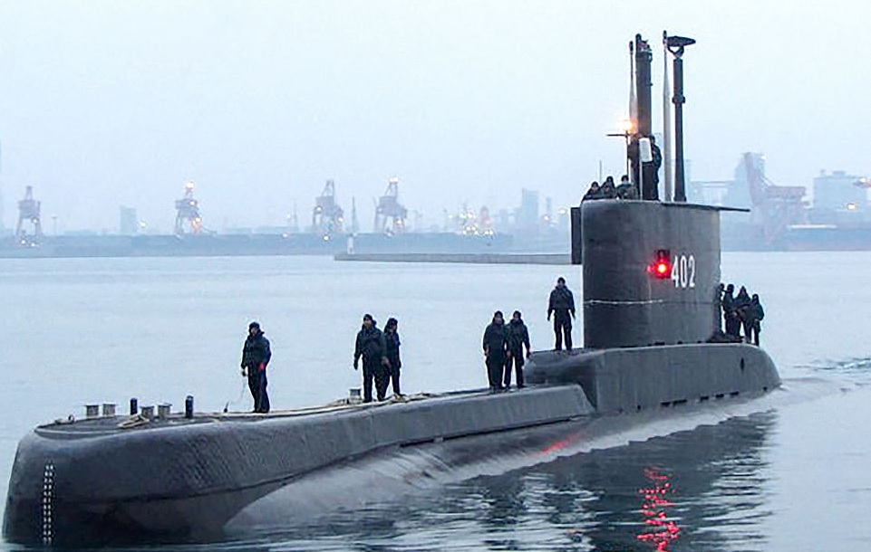Tàu ngầm&nbsp;KRI Nanggala-402 trước khi mất tích.