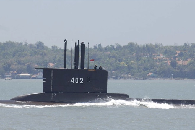 Tàu ngầm Indonesia mất tích KRI Nanggala-402.