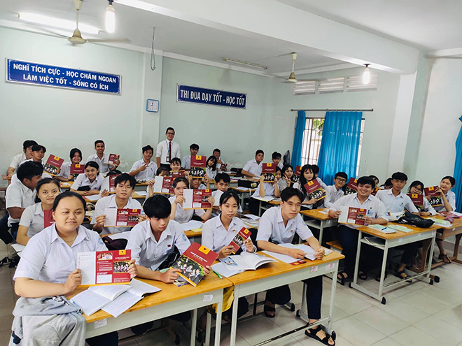Nhóm ngành Quản trị khách sạn, Quản trị nhà hàng và dịch vụ ăn uống được các em học sinh Trường THPT Nguyễn Thái Bình (Tây Ninh) đặc biệt quan tâm.