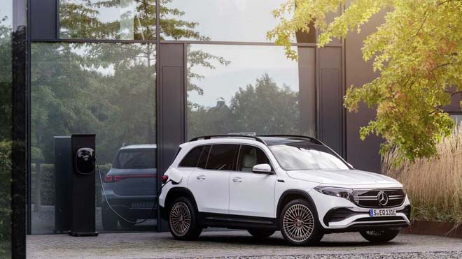 Mercedes-Benz EQB trình làng, SUV thuần điện sở hữu cấu hình 7 chỗ đầy tiện nghi - 1