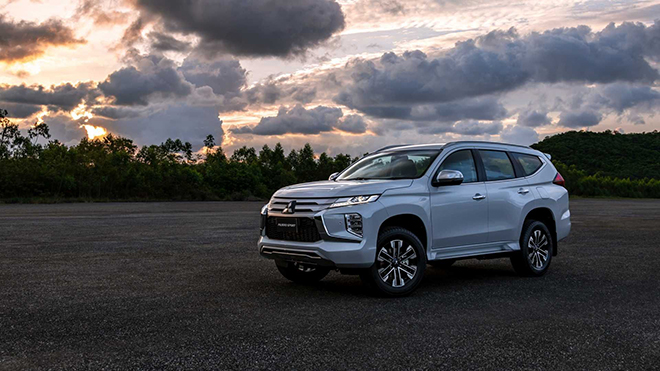 Giá xe Mitsubishi Pajero Sport lăn bánh tháng 4/2021 - 15