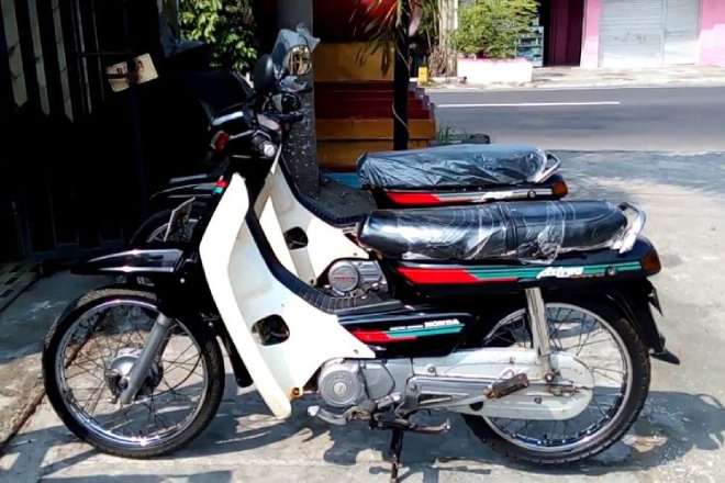 Đây mới là mẫu Honda Dream dân chơi xứ vạn đảo sùng mộ nhất - 3