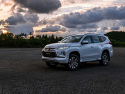 Tin tức ô tô - Giá xe Mitsubishi Pajero Sport lăn bánh tháng 4/2021