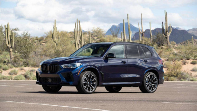 BMW X5 được đánh giá cao về ngoại hình sang trọng cùng nhiều tính năng an toàn