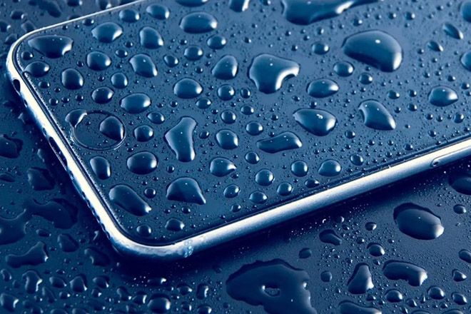 Bảo hành chống thấm nước trên iPhone sắp bị lôi ra tòa - 1
