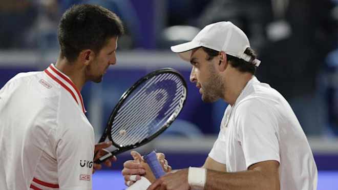 Djokovic vẫn hậm hực vì thua đau Karatsev ở quê nhà Serbia