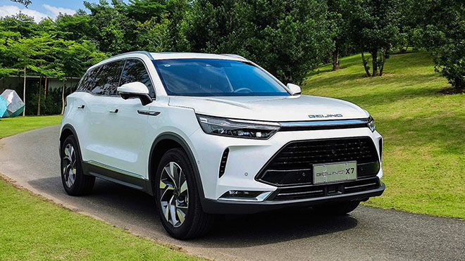 SUV Trung Quốc BAIC Beijing X7 gây bất ngờ về độ an toàn sau cú rơi vực 300m - 5