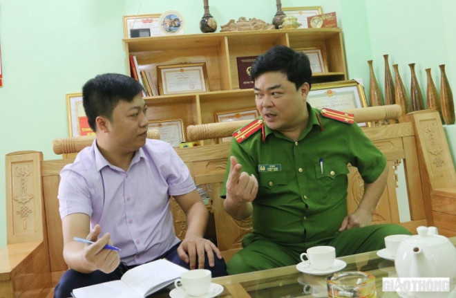 Trung tá Lê Mùi - Phó Trưởng Công an huyện, Phó Thủ trưởng Cơ quan CSĐT Công an Mường La, tỉnh Sơn La kể lại hành trình phá án