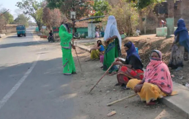 Làng Chikhalar áp đặt những biện pháp nghiêm ngặt để hạn chế nguy cơ lây lan COVID-19. Ảnh: India.com