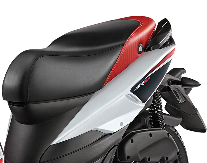 aprilia sr160