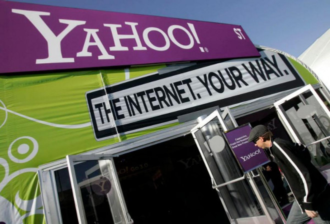 Verizon quyết định bán lỗ Yahoo và AOL với giá 5 tỷ USD.