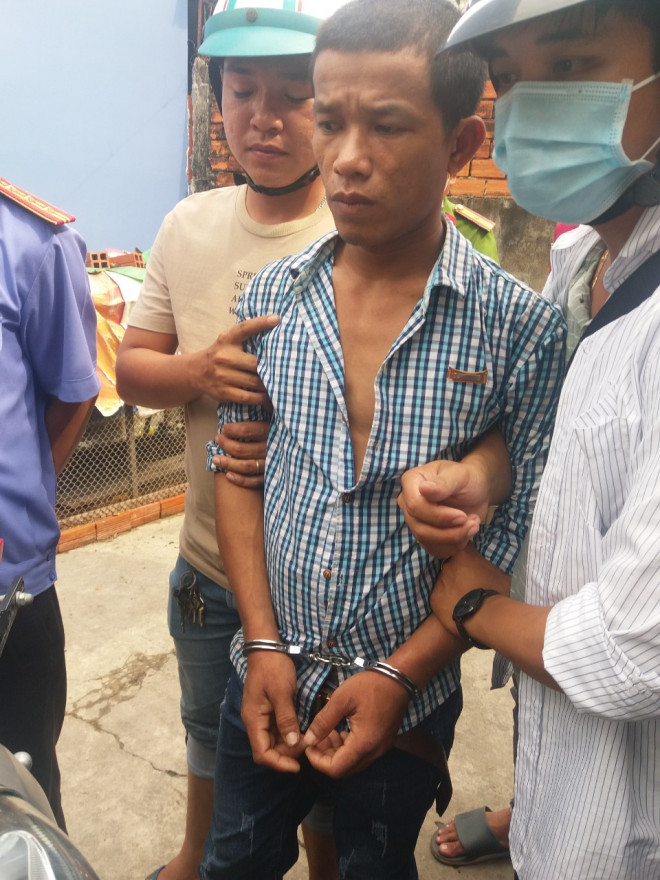 Đối tượng Sơn Thanh Tuấn lúc bị bắt. Ảnh: Công an Trà Vinh