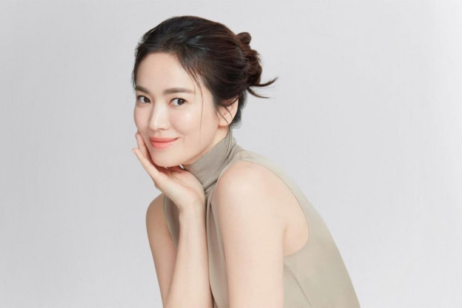 Ngược đời như Song Hye Kyo: Càng trang điểm nhẹ nhàng càng xinh đẹp hút hồn - 5