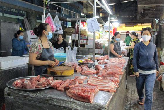 Thịt heo bán tại chợ truyền thống ở TP HCM