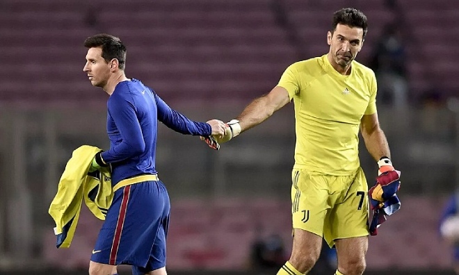 Barca nghiêm túc cân nhắc khả năng chiêu mộ Buffon