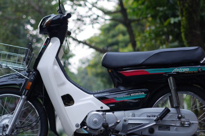 Honda Dream Lùn “thét” giá cao ngất và cảnh báo bất ngờ từ giới chơi xe - 8