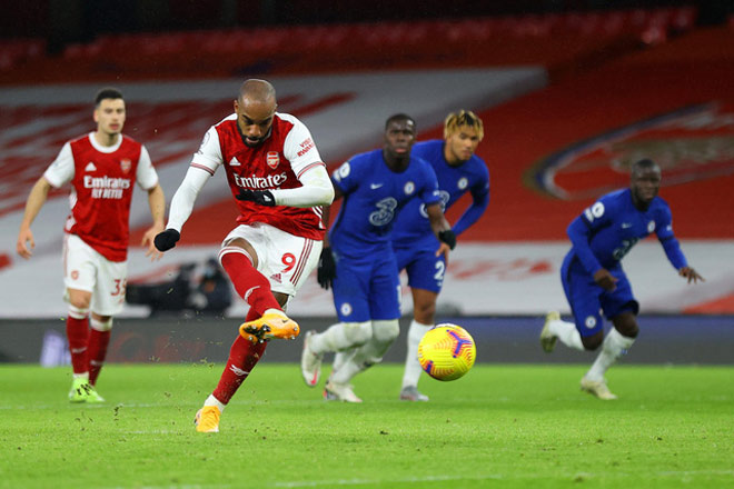 Chelsea từng thua đau Arsenal 1-3 ở lượt đi giải Ngoại hạng Anh mùa này đúng dịp "Lễ tặng quà" năm ngoái