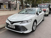 Tin tức ô tô - Toyota Camry mang biển tứ quý 9 được rao bán gấp đôi giá mới mua