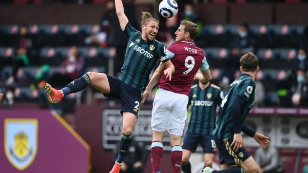 Trực tiếp bóng đá Burnley - Leeds United: Rodrigo suýt lập hat-trick (Hết giờ) - 1