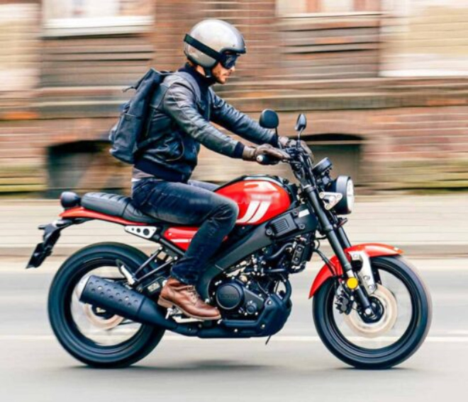 Môtô cỡ nhỏ 2021 Yamaha XSR125 chính thức ra mắt, hút dân tập chơi - 2