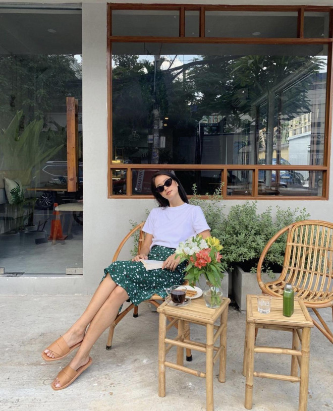 Vẻ đẹp da nâu ngực mỏng của nữ chính trong MV "Trốn tìm" của Đen Vâu - 9