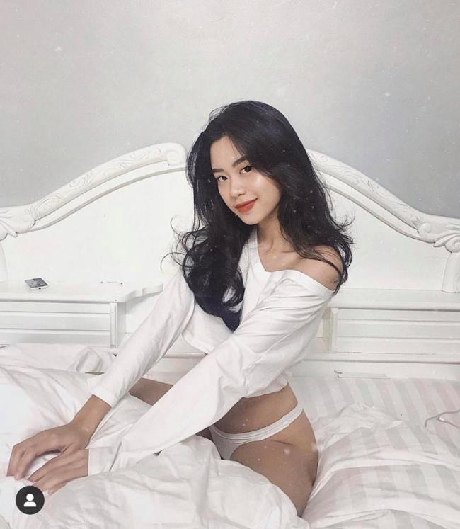 Thời trang cá tính và phóng khoáng của Hàn Hằng là một trong những yếu tố tạo nên sức hút lớn trên mạng xã hội cho cô.
