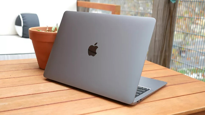 Thiết kế của MacBook Air 13 inch M1.