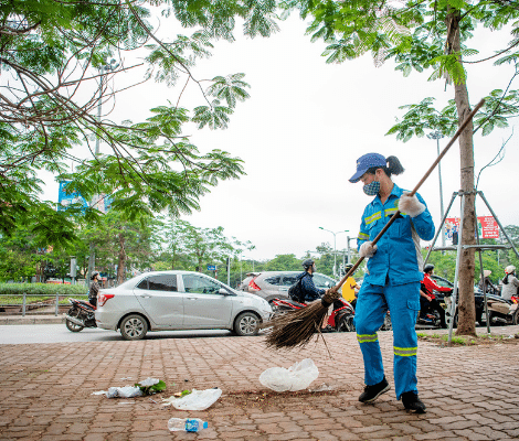 Tổ quét rác “đặc biệt, có một không hai” ở Hà Nội - 16