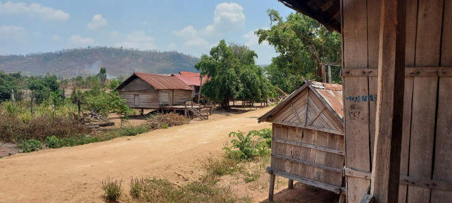 Một góc làng Tà Kacht.