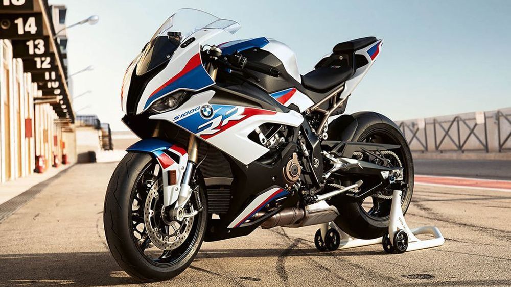 Tầm giá tỷ đồng, Honda CBR1000RR-R hay BMW S 1000 RR xứng đáng để biker &#34;chơi lớn&#34;? - 8