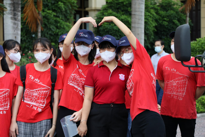 Lần hỗ trợ tỉnh Bắc Ninh này, đoàn tình nguyện của ĐH Y Hà Nội sẽ phụ trách toàn bộ những vấn đề dịch tễ, như: Dịch tễ, điều tra, truy vết, lẫy mẫu xét nghiệm, trả kết quả online…