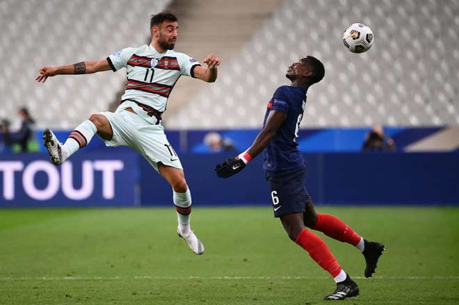 2 tiền vệ MU Bruno Fernandes và Paul Pogba từng đối đầu nhau khi ĐT Bồ Đào Nha gặp ĐT Pháp ở UEFA Nations League