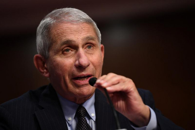 TS Anthony Fauci cho rằng nhiều người Mỹ đang “hiểu sai” hướng dẫn mới của CDC. Ảnh: Reuters