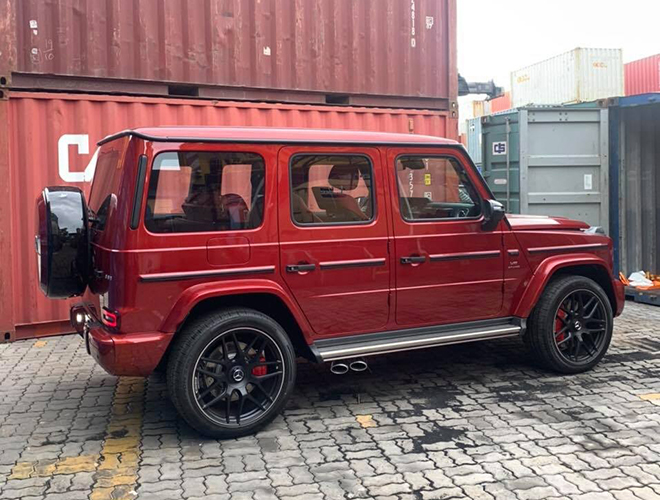 &#34;Khui thùng&#34; Mercedes-AMG G63 vừa về nước với ngoại thất màu đỏ nổi bật - 11