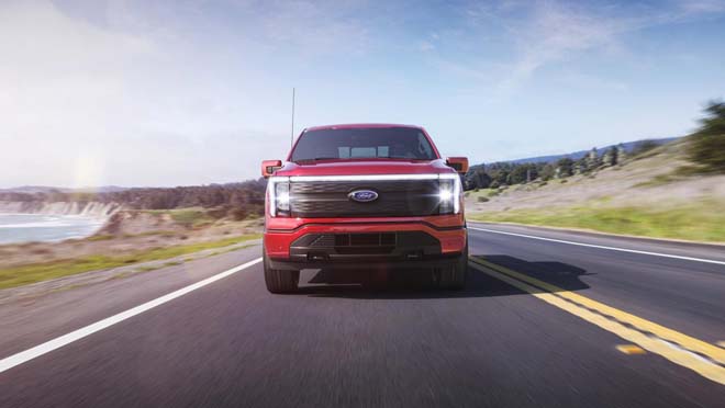 Ra mắt bán tải chạy điện Ford F-150 Lightning 2022 với đầy rẫy công nghệ - 7