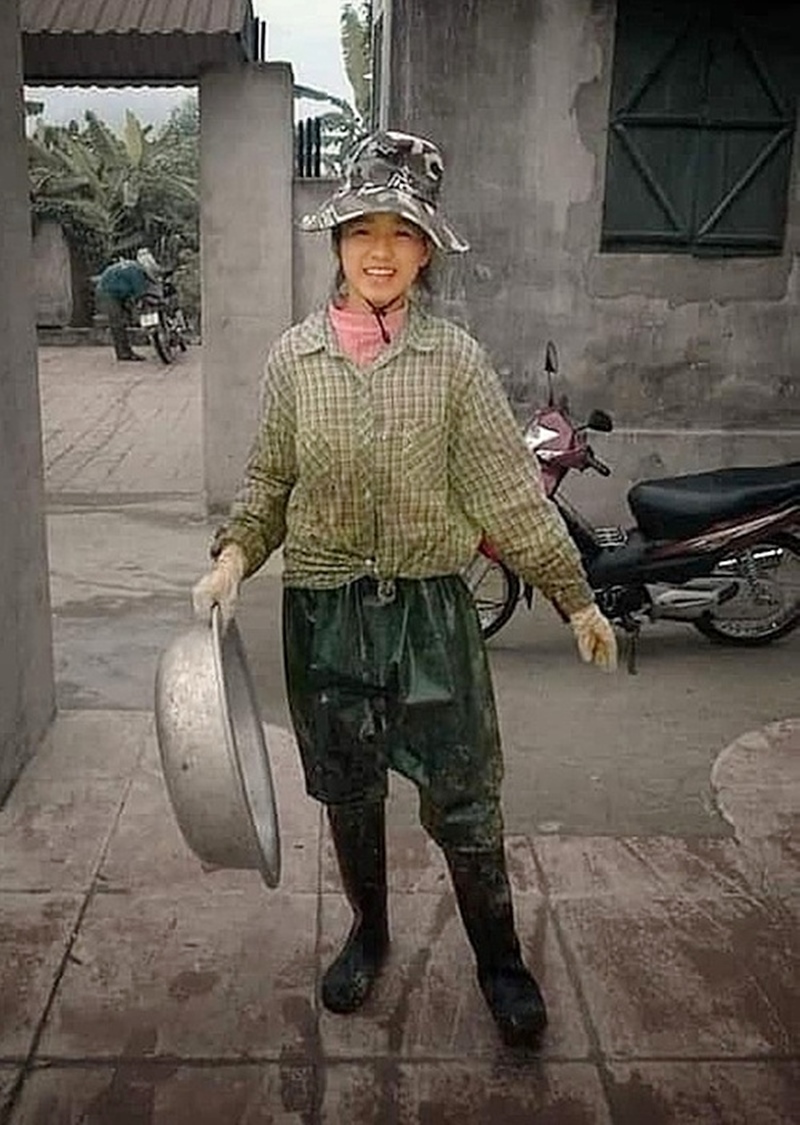 Hoa hậu Đỗ Thị Hà không cảm thấy tủi thân khi bị nói là "hoa hậu quê mùa" vì gắn bó với ruộng đồng.