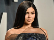 Thời trang - Kylie Jenner chuẩn bị ra mắt thương hiệu đồ bơi riêng?