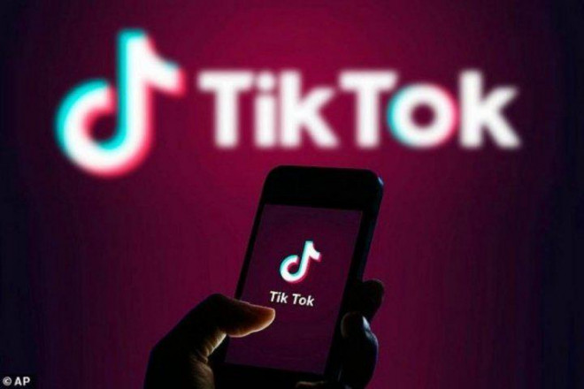 Douyin Tiktok muốn có 680 triệu người dùng tích cực hàng ngày, tăng từ 610-620 triệu hồi tháng 3.