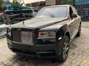 Tin tức ô tô - Rolls-Royce Cullinan Black Badge thứ 3 về Việt Nam sở hữu nội thất màu &quot;hơi mệt&quot;