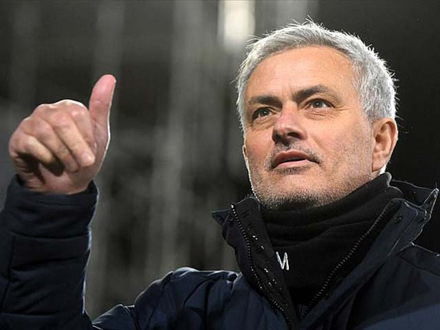 Mourinho gạt mối hận “cừu đen”, dễ kích nổ “bom tấn” đầu tiên ở AS Roma