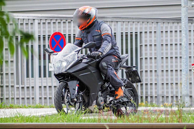 ktm rc390