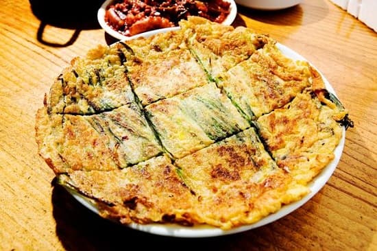 Người Hàn Quốc đón Tết thiếu món ăn 