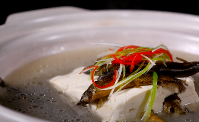 Dojo Tofu khiến nhiều người "lạnh gáy" vì khâu chế biến có phần tàn độc.