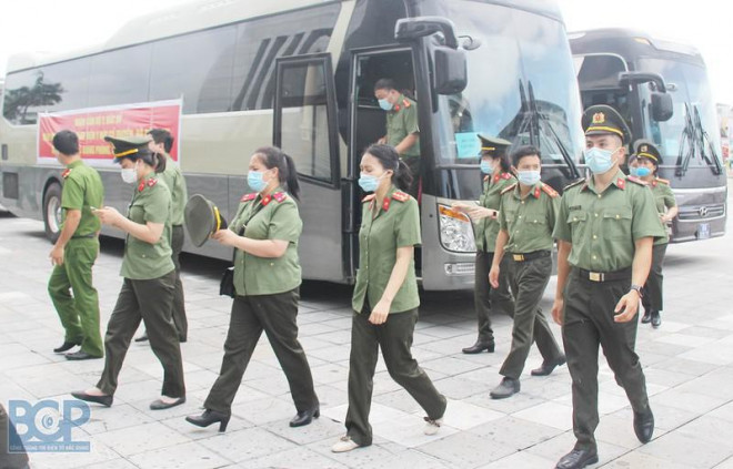 Sự chi viện, hỗ trợ của Bộ Công an lúc này có ý nghĩa vô cùng quan trọng và cấp thiết. Ảnh: BGP