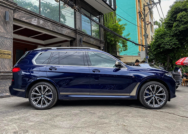 Chi tiết mẫu xe SUV hiệu suất cao BMW X7 M50i vừa có mặt tại Việt Nam - 3