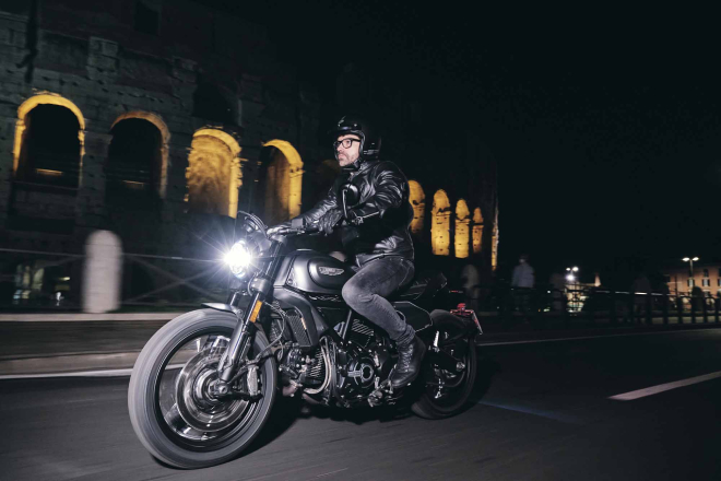 Vừa xuất xưởng chưa lâu, 2021 Ducati Scrambler 800 Nightshift đã bị triệu hồi - 2